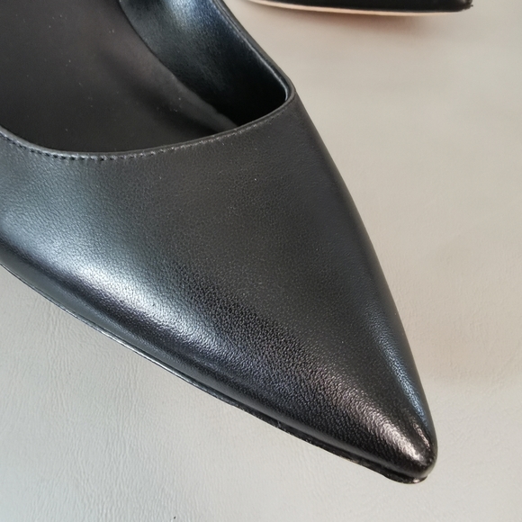 New Via Spiga Black Leather Kitten Pumps Size 8 - Picture 4 of 7